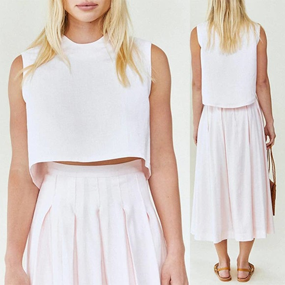 Hunter Bell Tops - Hunter Bell Manning Boxy Classic Fit Cropped Top Women's Dusty Pink Size: XS NWT